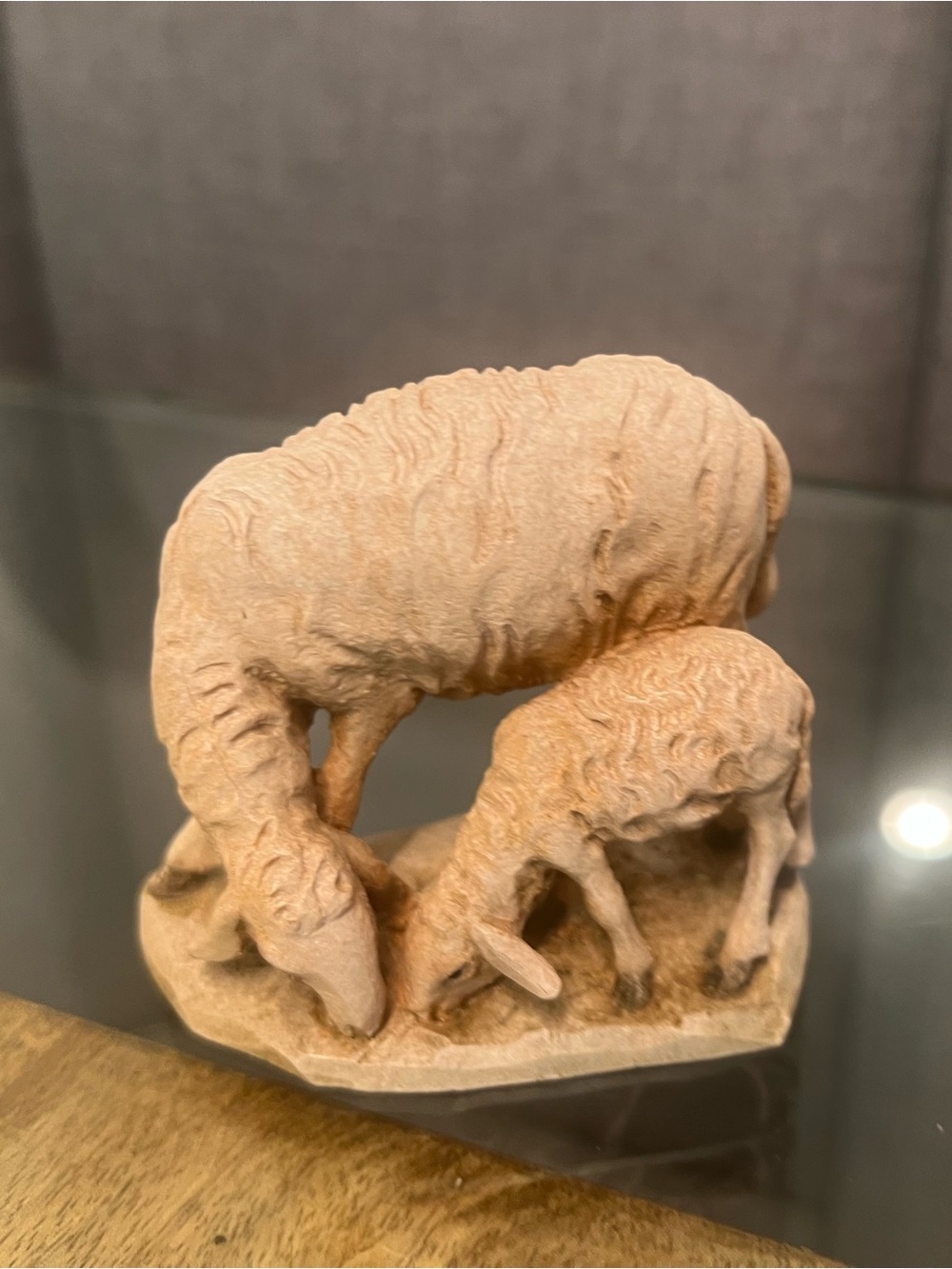 ANRI – Sheep with lamb – Karl Kuolt nativity Linden wood